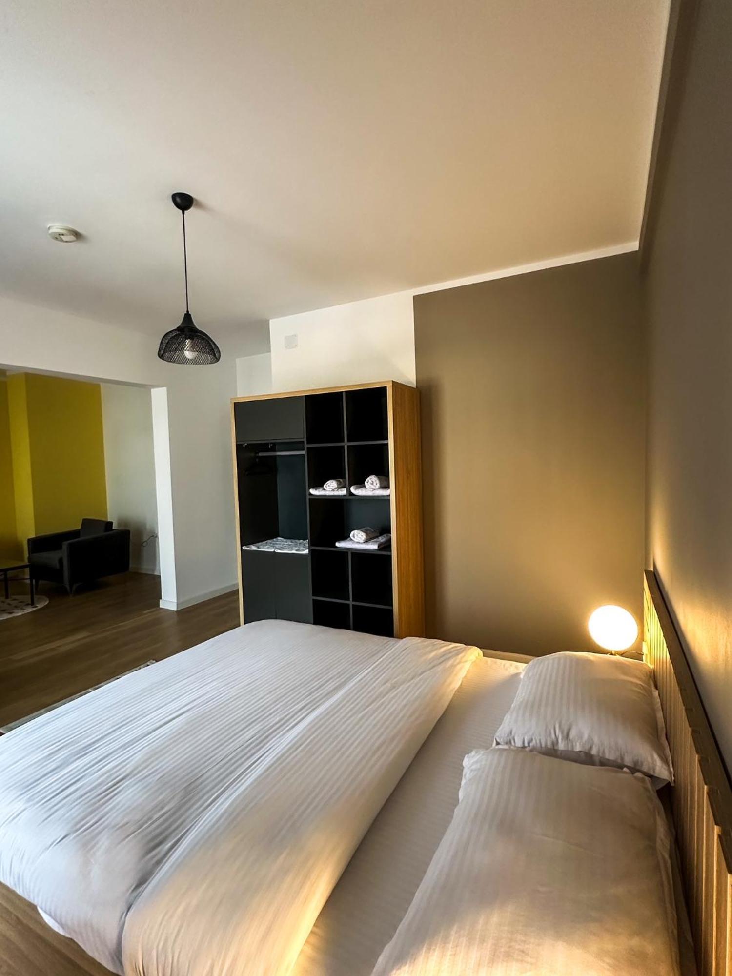 Grand Apartments Prishtina Pristina Esterno foto